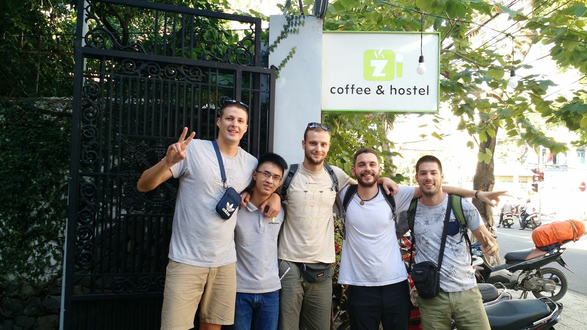 Zi Coffee & Hostel Da Nang Exterior foto